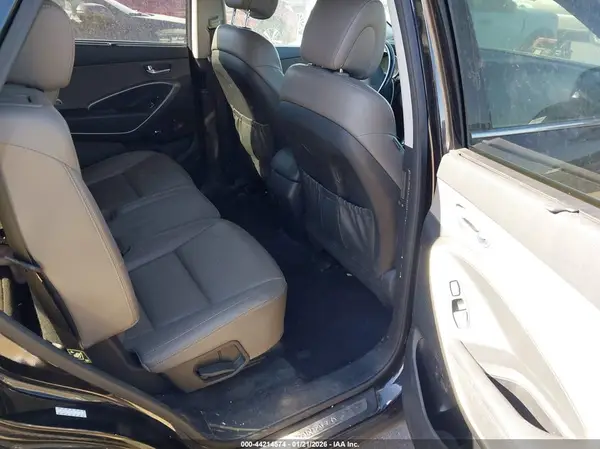 KM8SRDHF6JU283220 2018 HYUNDAI SANTA FE - Image 8