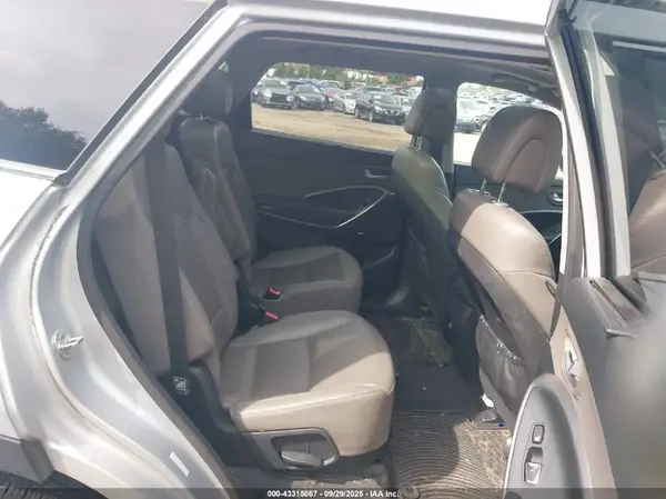 KM8SRDHF7GU131780 2016 HYUNDAI SANTA FE - Image 8