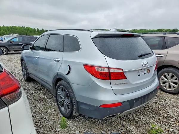 KM8SRDHF7GU132220 2016 HYUNDAI SANTA FE - Image 2