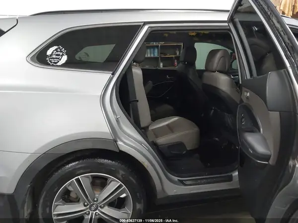 KM8SRDHF7GU140754 2016 HYUNDAI SANTA FE - Image 8