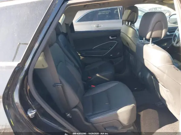 KM8SRDHF7GU140947 2016 HYUNDAI SANTA FE - Image 8