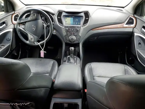 KM8SRDHF7HU175280 2017 HYUNDAI SANTA FE - Image 8