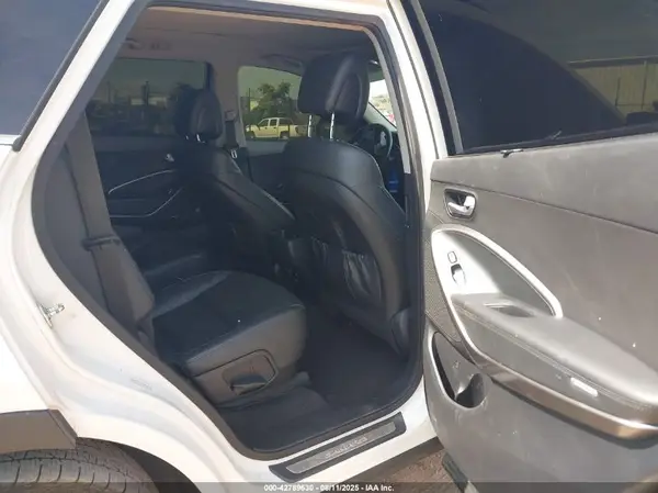 KM8SRDHF7HU217849 2017 HYUNDAI SANTA FE - Image 8