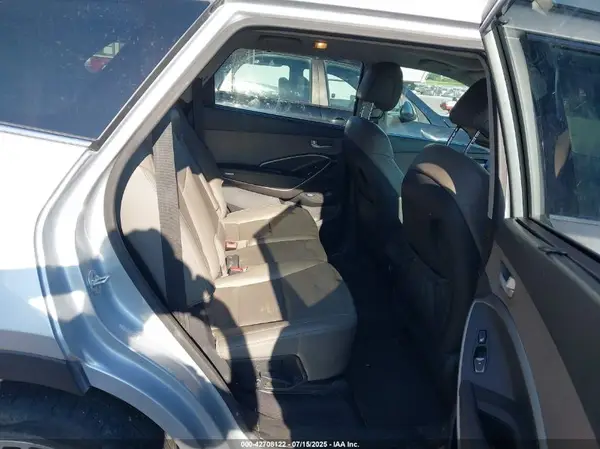 KM8SRDHF7HU235316 2017 HYUNDAI SANTA FE - Image 8