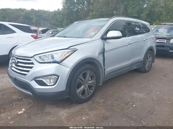 KM8SRDHF8GU133084 2016 HYUNDAI SANTA FE - Image 2