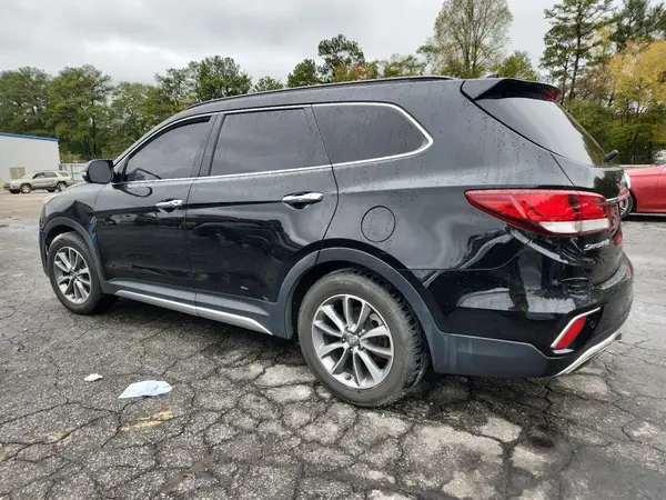KM8SRDHF8HU188071 2017 HYUNDAI SANTA FE - Image 2