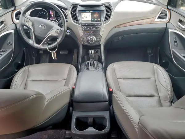 KM8SRDHF8HU192251 2017 HYUNDAI SANTA FE - Image 8