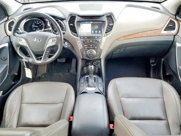 KM8SRDHF8HU239469 2017 HYUNDAI SANTA FE - Image 8