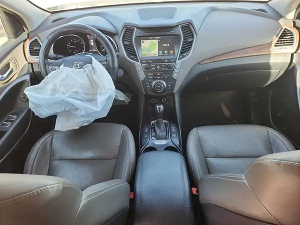 KM8SRDHF8JU264409 2018 HYUNDAI SANTA FE - Image 8