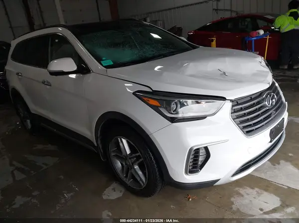 KM8SRDHF8JU273398 2018 HYUNDAI SANTA FE - Image 1
