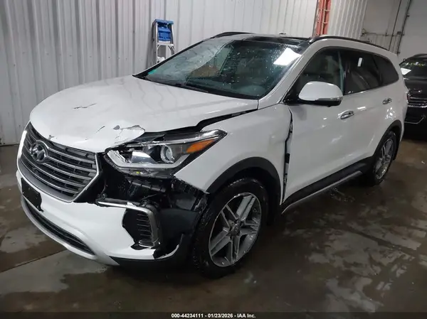 KM8SRDHF8JU273398 2018 HYUNDAI SANTA FE - Image 2