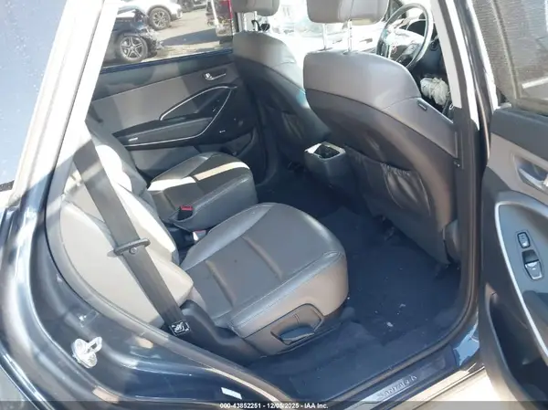 KM8SRDHF8JU285387 2018 HYUNDAI SANTA FE - Image 8
