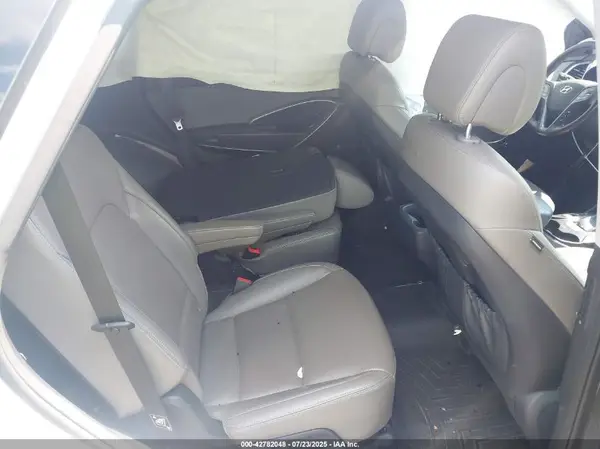 KM8SRDHF8KU298268 2019 HYUNDAI SANTA FE - Image 8