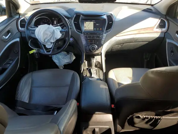 KM8SRDHF8KU309477 2019 HYUNDAI SANTA FE - Image 8