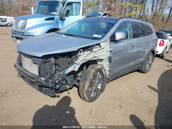KM8SRDHF9GU140044 2016 HYUNDAI SANTA FE - Image 2