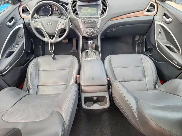 KM8SRDHF9HU167200 2017 HYUNDAI SANTA FE - Image 8