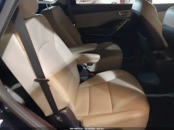 KM8SRDHF9HU169173 2017 HYUNDAI SANTA FE - Image 8