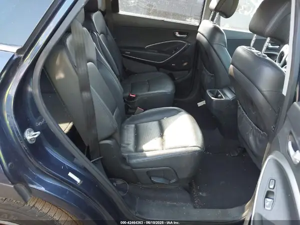 KM8SRDHF9HU205220 2017 HYUNDAI SANTA FE - Image 8