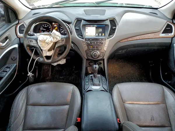 KM8SRDHF9HU229100 2017 HYUNDAI SANTA FE - Image 8