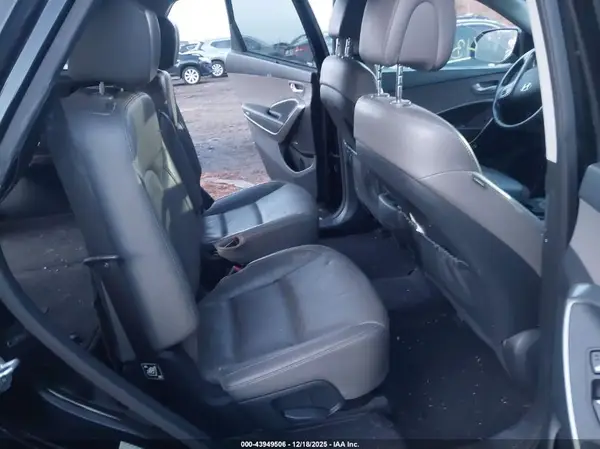 KM8SRDHF9HU243028 2017 HYUNDAI SANTA FE - Image 8