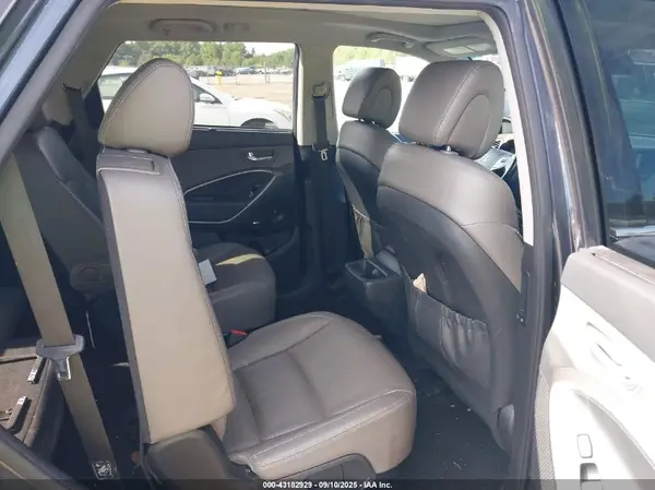 KM8SRDHF9HU249802 2017 HYUNDAI SANTA FE - Image 8