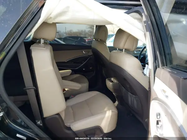 KM8SRDHF9KU309116 2019 HYUNDAI SANTA FE - Image 8