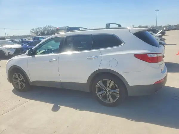 KM8SRDHFXGU137881 2016 HYUNDAI SANTA FE - Image 2