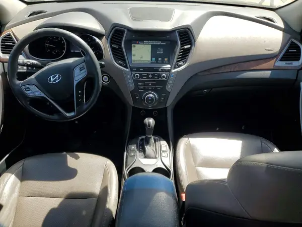 KM8SRDHFXHU172681 2017 HYUNDAI SANTA FE - Image 8
