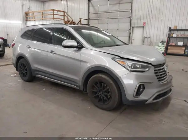 KM8SRDHFXHU197242 2017 HYUNDAI SANTA FE - Image 1