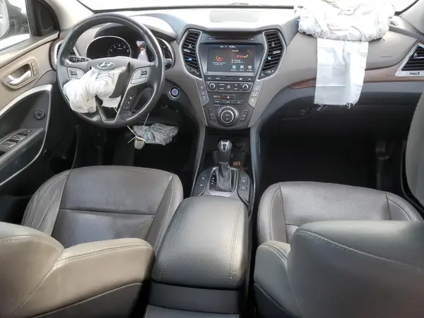 KM8SRDHFXHU202164 2017 HYUNDAI SANTA FE - Image 8
