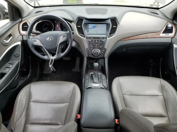 KM8SRDHFXHU219854 2017 HYUNDAI SANTA FE - Image 8