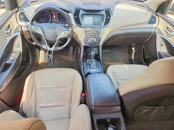 KM8SRDHFXHU220034 2017 HYUNDAI SANTA FE - Image 8