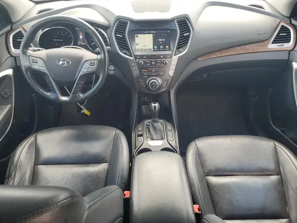 KM8SRDHFXHU221877 2017 HYUNDAI SANTA FE - Image 8