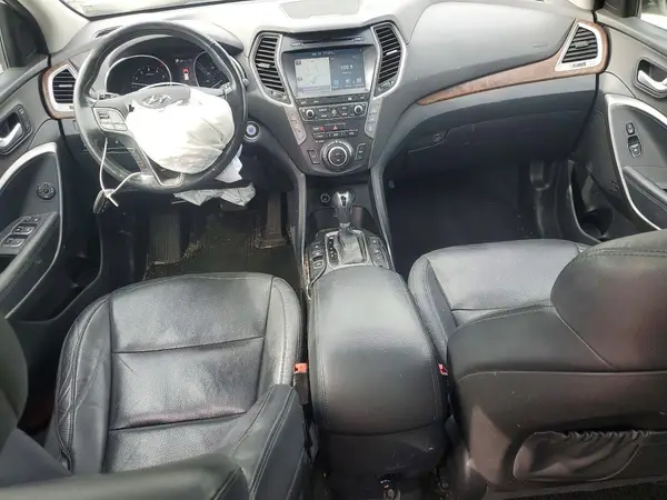 KM8SRDHFXHU227646 2017 HYUNDAI SANTA FE - Image 8