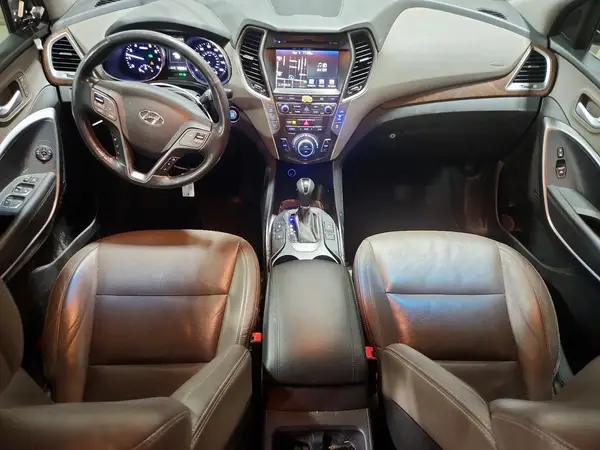 KM8SRDHFXHU232023 2017 HYUNDAI SANTA FE - Image 8