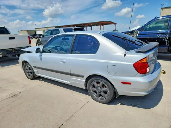 KMHCG35CX5U361034 2022 HYUNDAI ACCENT - Image 2