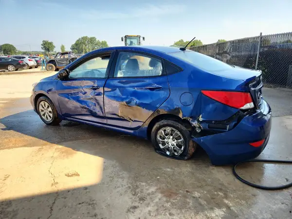 KMHCT4AE0GU015117 2016 HYUNDAI ACCENT - Image 2