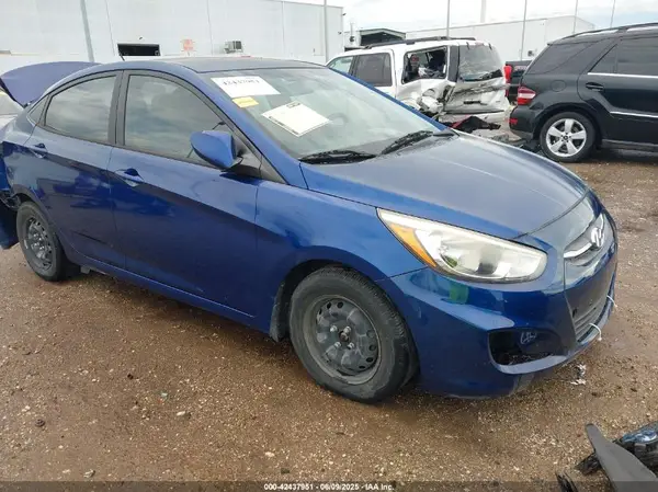 KMHCT4AE0GU017093 2016 HYUNDAI ACCENT - Image 1