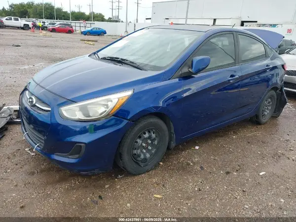 KMHCT4AE0GU017093 2016 HYUNDAI ACCENT - Image 2