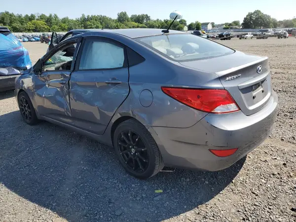KMHCT4AE0GU017739 2016 HYUNDAI ACCENT - Image 2