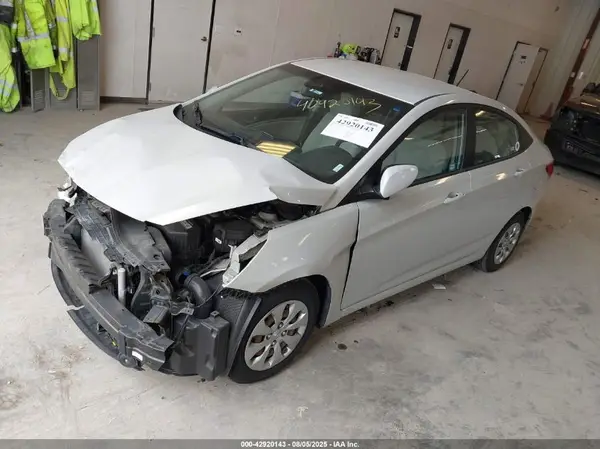 KMHCT4AE0GU029339 2016 HYUNDAI ACCENT - Image 2