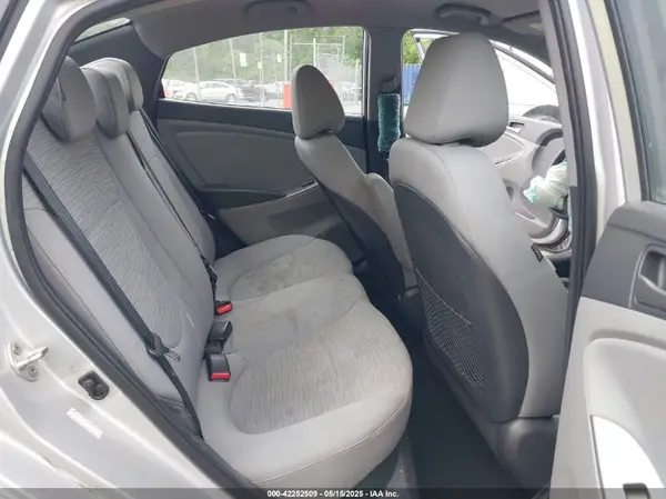 KMHCT4AE0GU035660 2016 HYUNDAI ACCENT - Image 8
