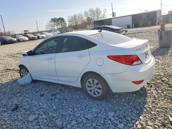 KMHCT4AE0GU063961 2016 HYUNDAI ACCENT - Image 2