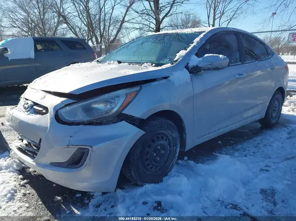 KMHCT4AE0GU067749 2016 HYUNDAI ACCENT - Image 2