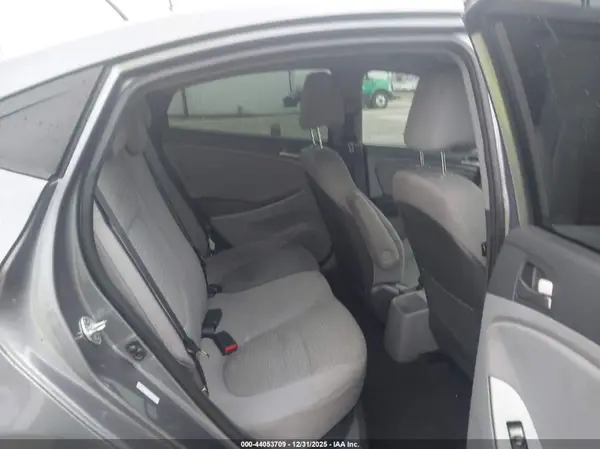 KMHCT4AE0GU070750 2016 HYUNDAI ACCENT - Image 8