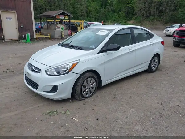 KMHCT4AE0GU074331 2016 HYUNDAI ACCENT - Image 2