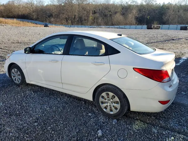 KMHCT4AE0GU082610 2016 HYUNDAI ACCENT - Image 2