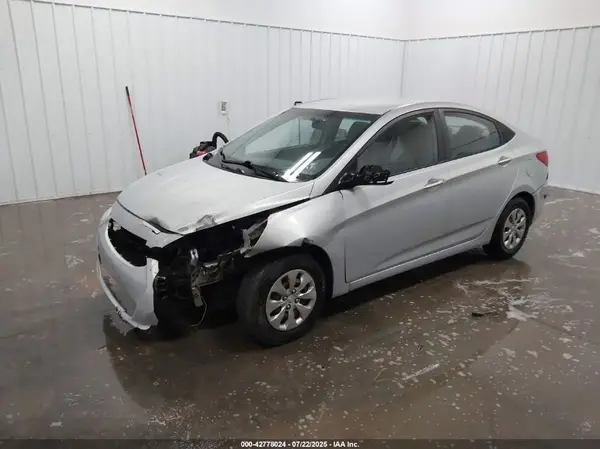 KMHCT4AE0GU082770 2016 HYUNDAI ACCENT - Image 2