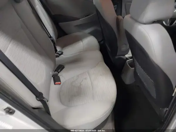 KMHCT4AE0GU082770 2016 HYUNDAI ACCENT - Image 8