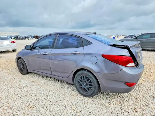 KMHCT4AE0GU089394 2016 HYUNDAI ACCENT - Image 2